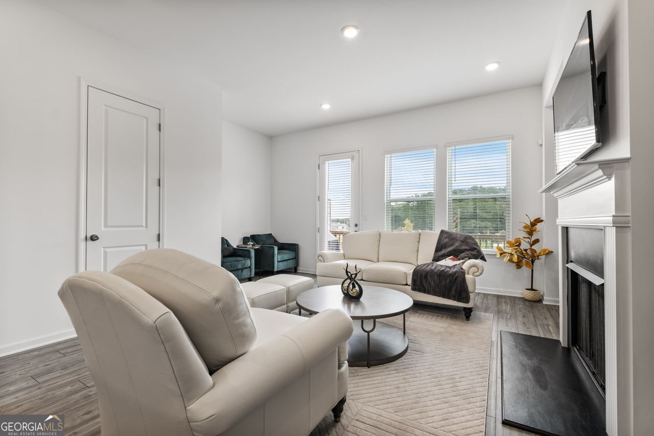 1182 Edwin Lane Sugar Hill - 12