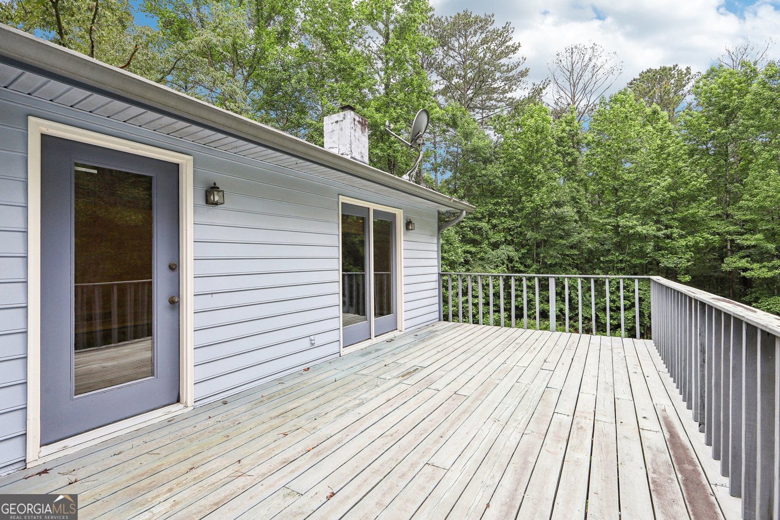 8464 Pleasant Hill Road Lithonia - 23
