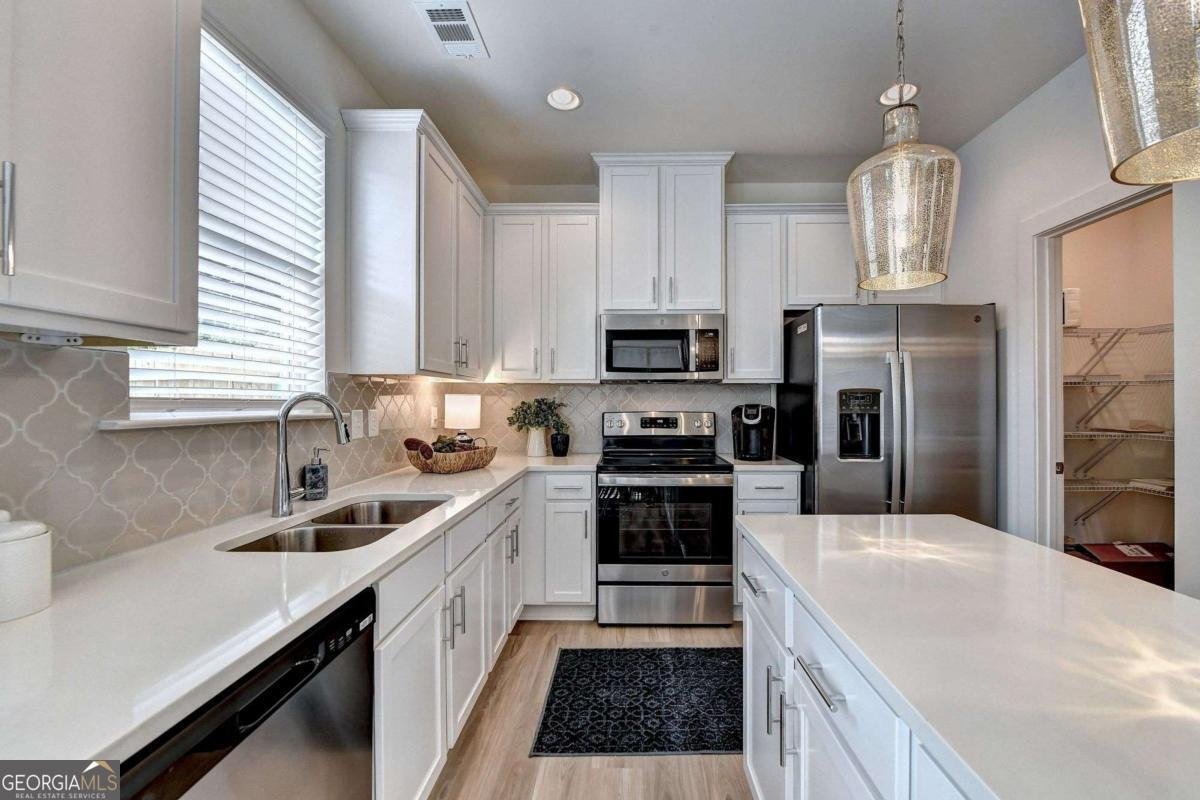 2453 Honey Way Conyers - 17