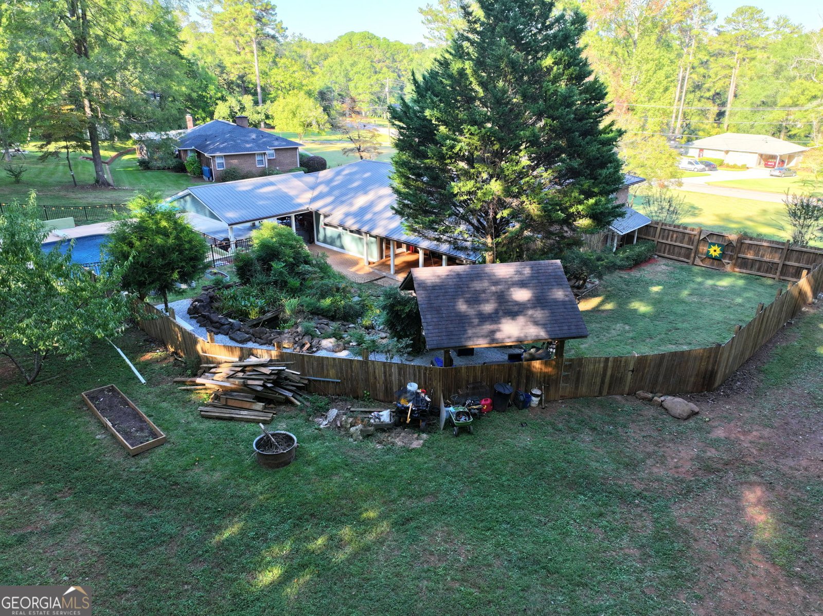 705 Piney Woods Drive Lagrange - 67