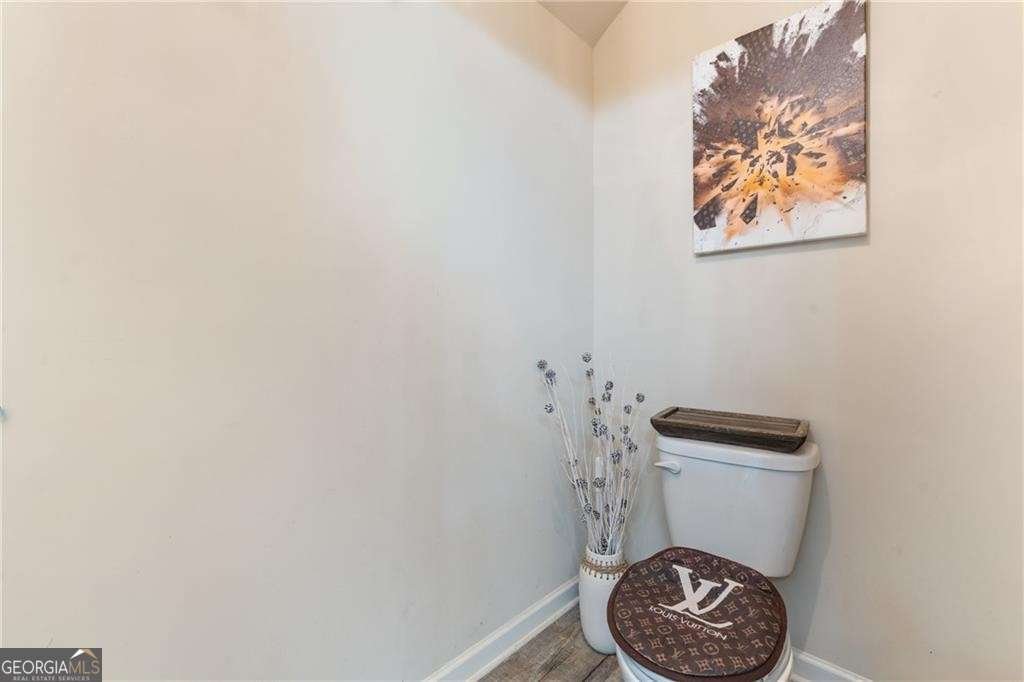 25 Mary Jane Lane Covington - 18