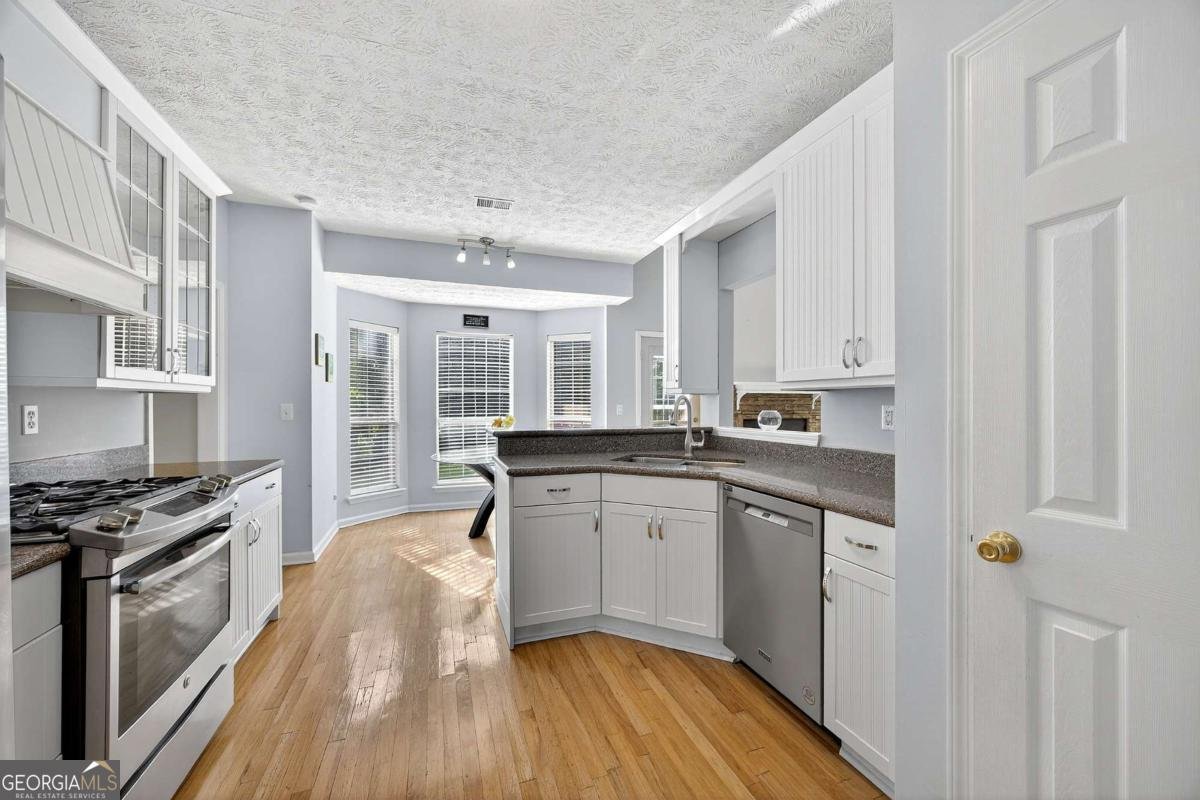4537 Rushing Wind Court Powder Springs - 2