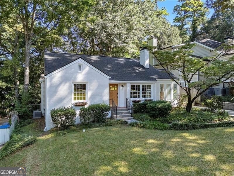 640 Hillpine Drive Atlanta - 2