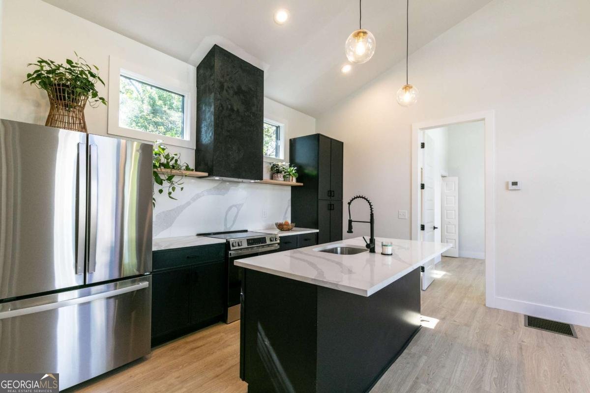 120 B Howard Street Atlanta - 21