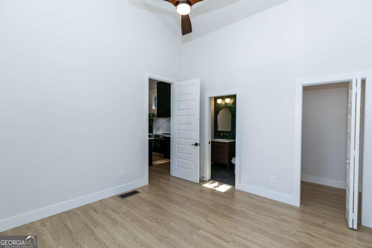 120 B Howard Street Atlanta - 22