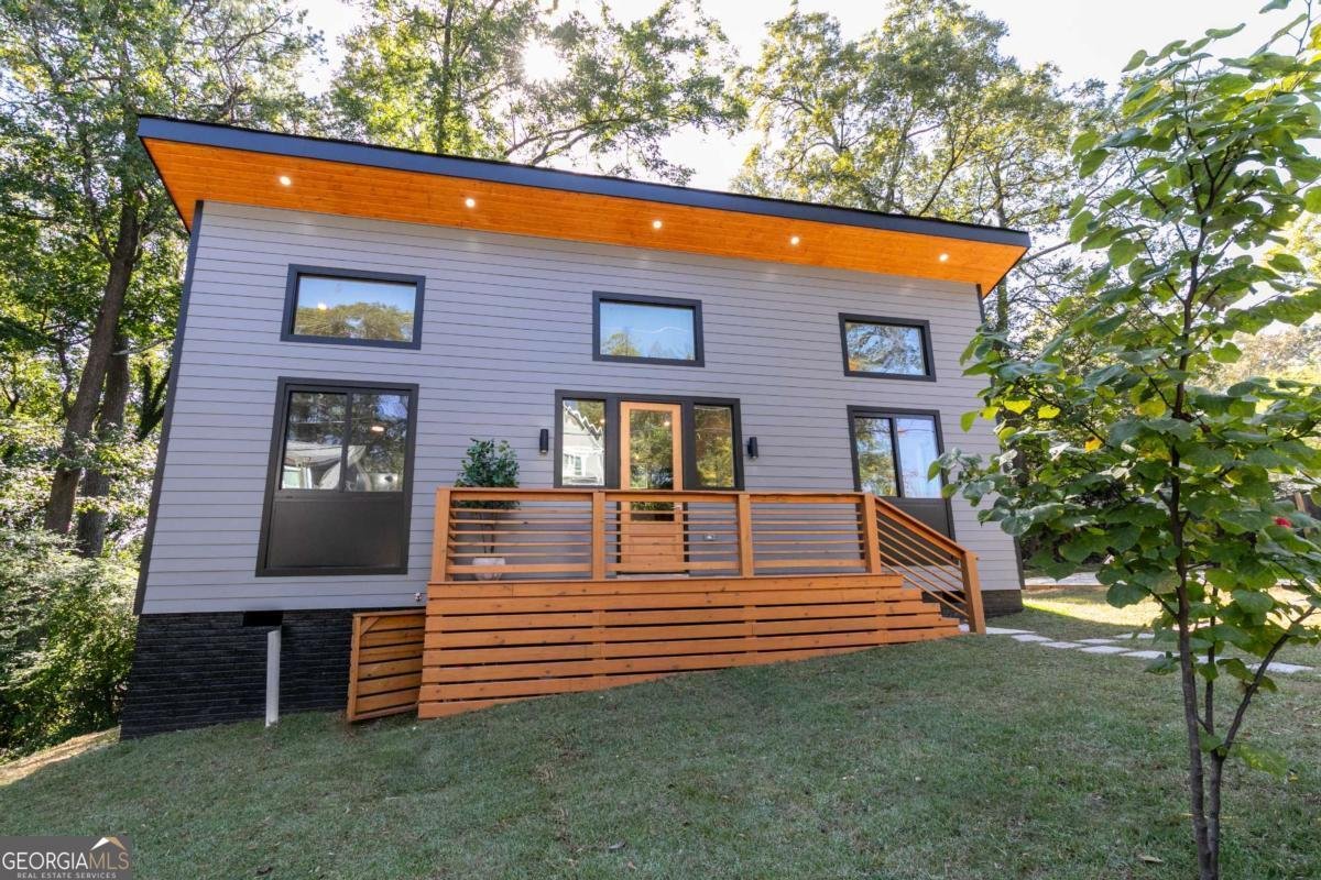 120 B Howard Street Atlanta - 29