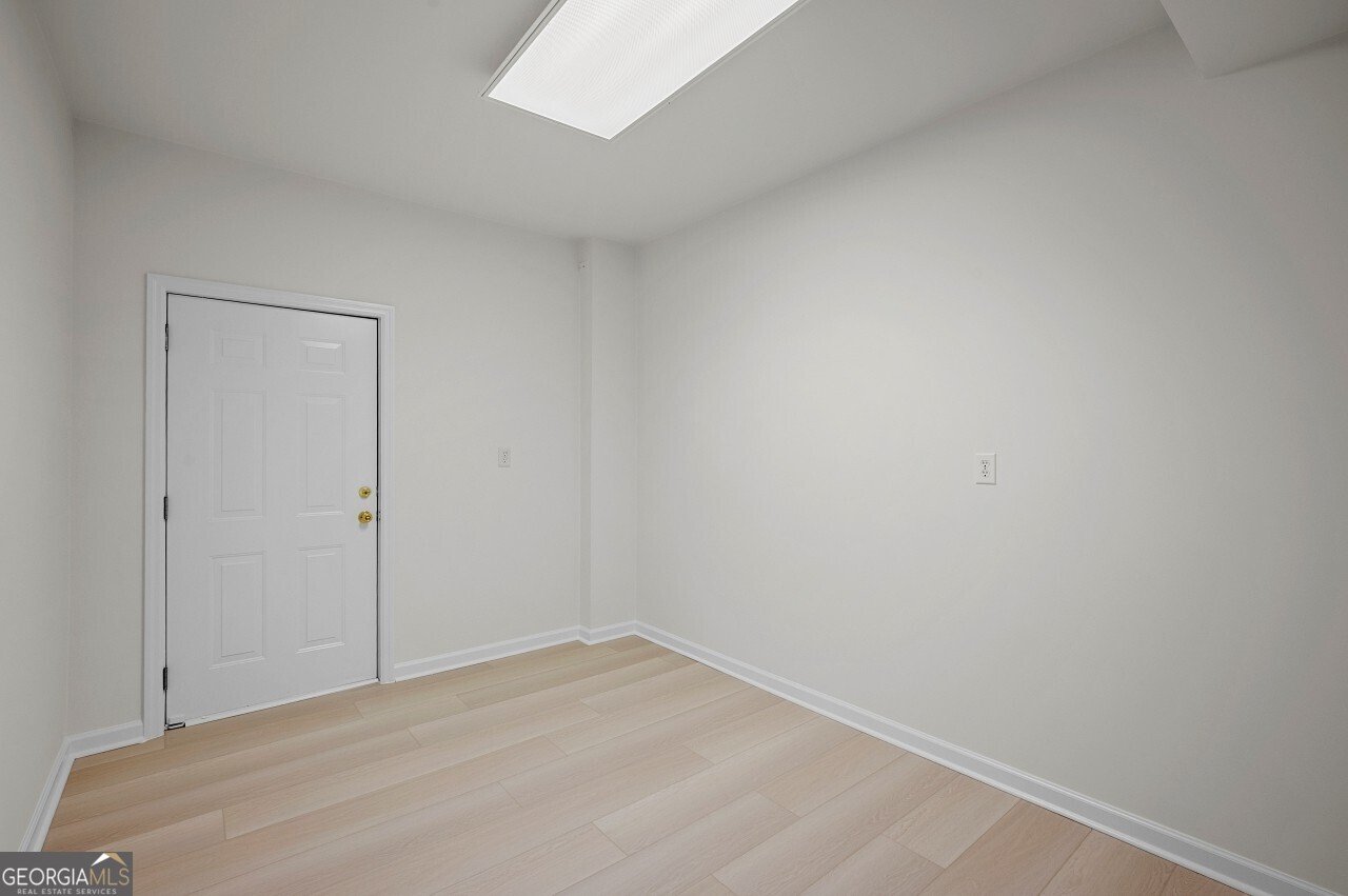 1059 Mount Water Lane Lawrenceville - 32