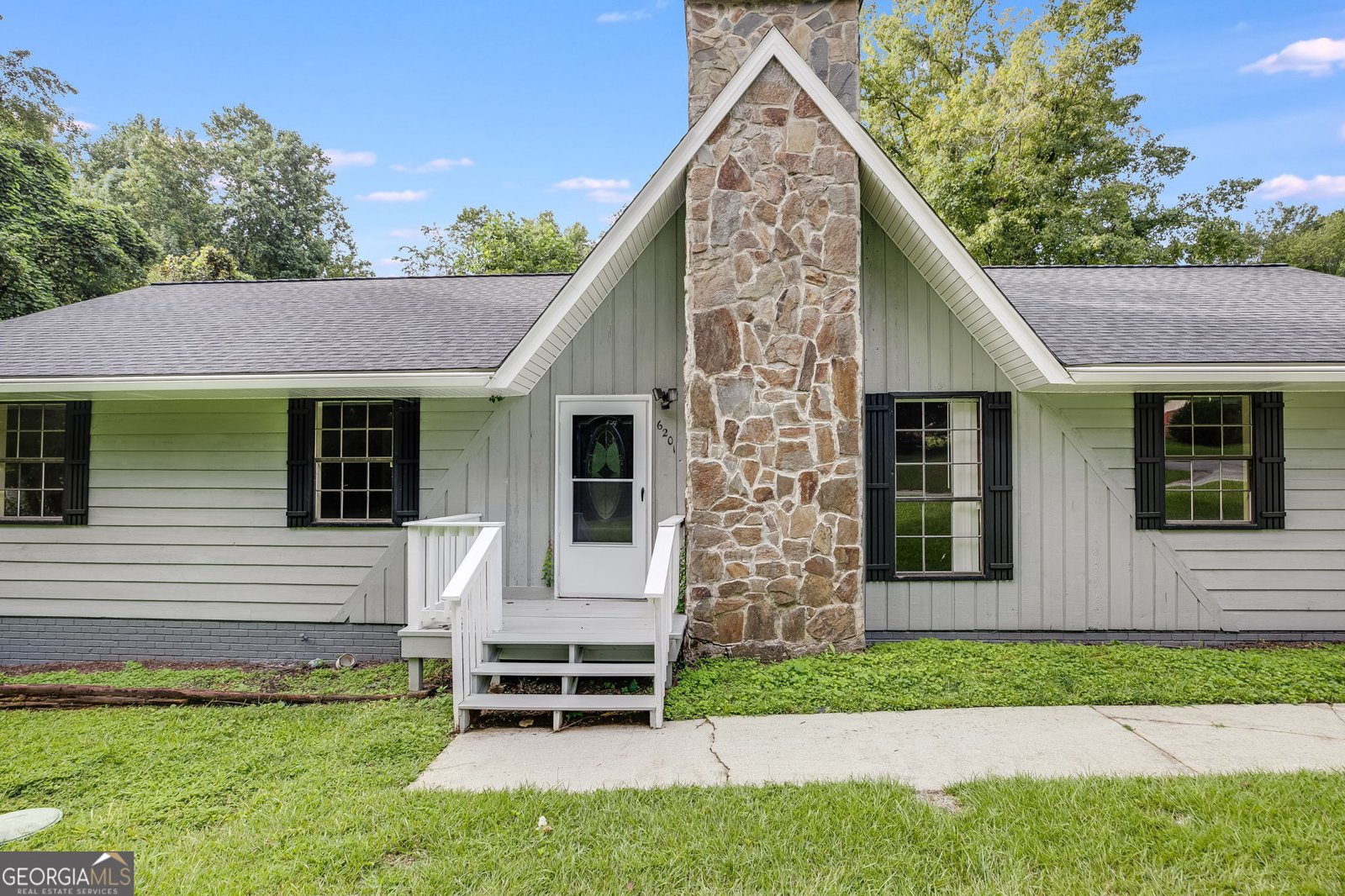 6201 Hillpine Drive Douglasville - 26