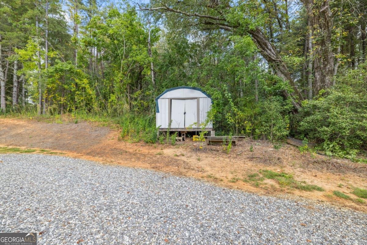 385 Amys Road Clarkesville - 37