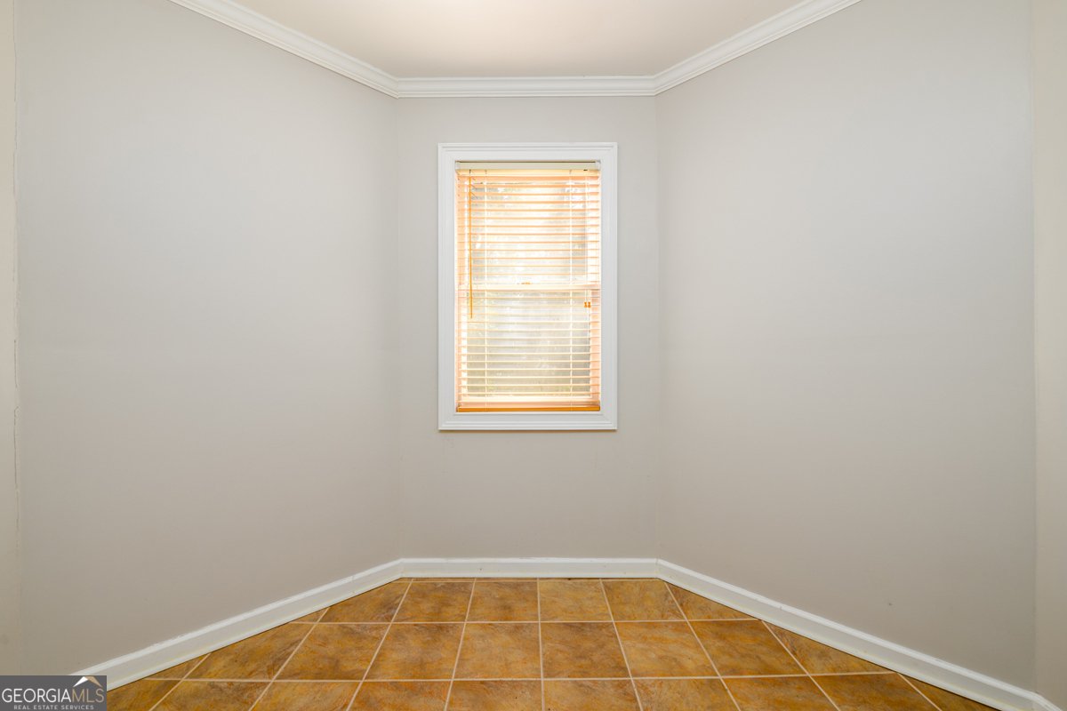 724 Eastwood Rise Stone Mountain - 29