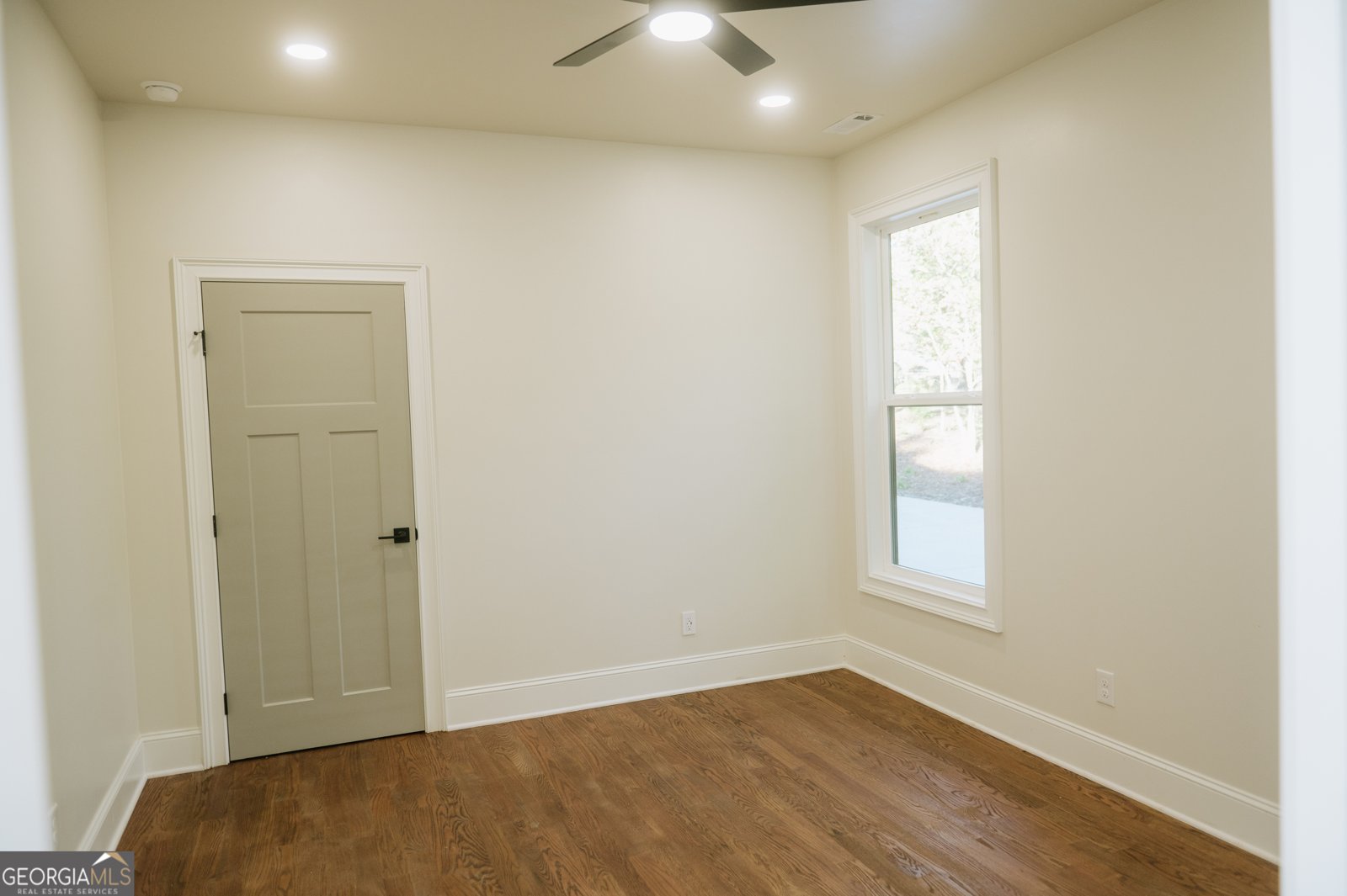 281 Abbington Way Clarkesville - 36