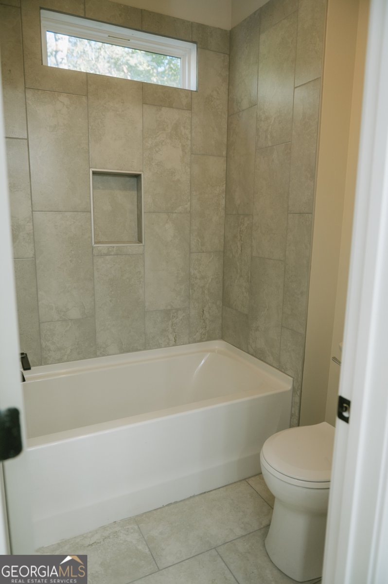 281 Abbington Way Clarkesville - 41
