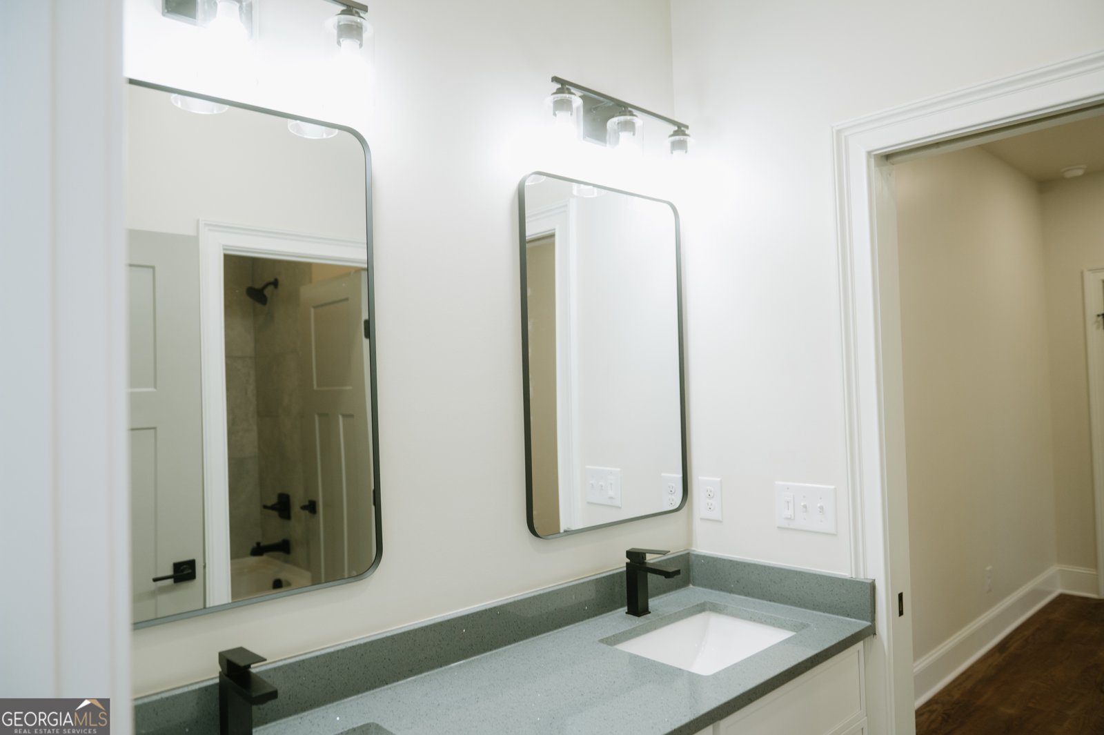 281 Abbington Way Clarkesville - 42