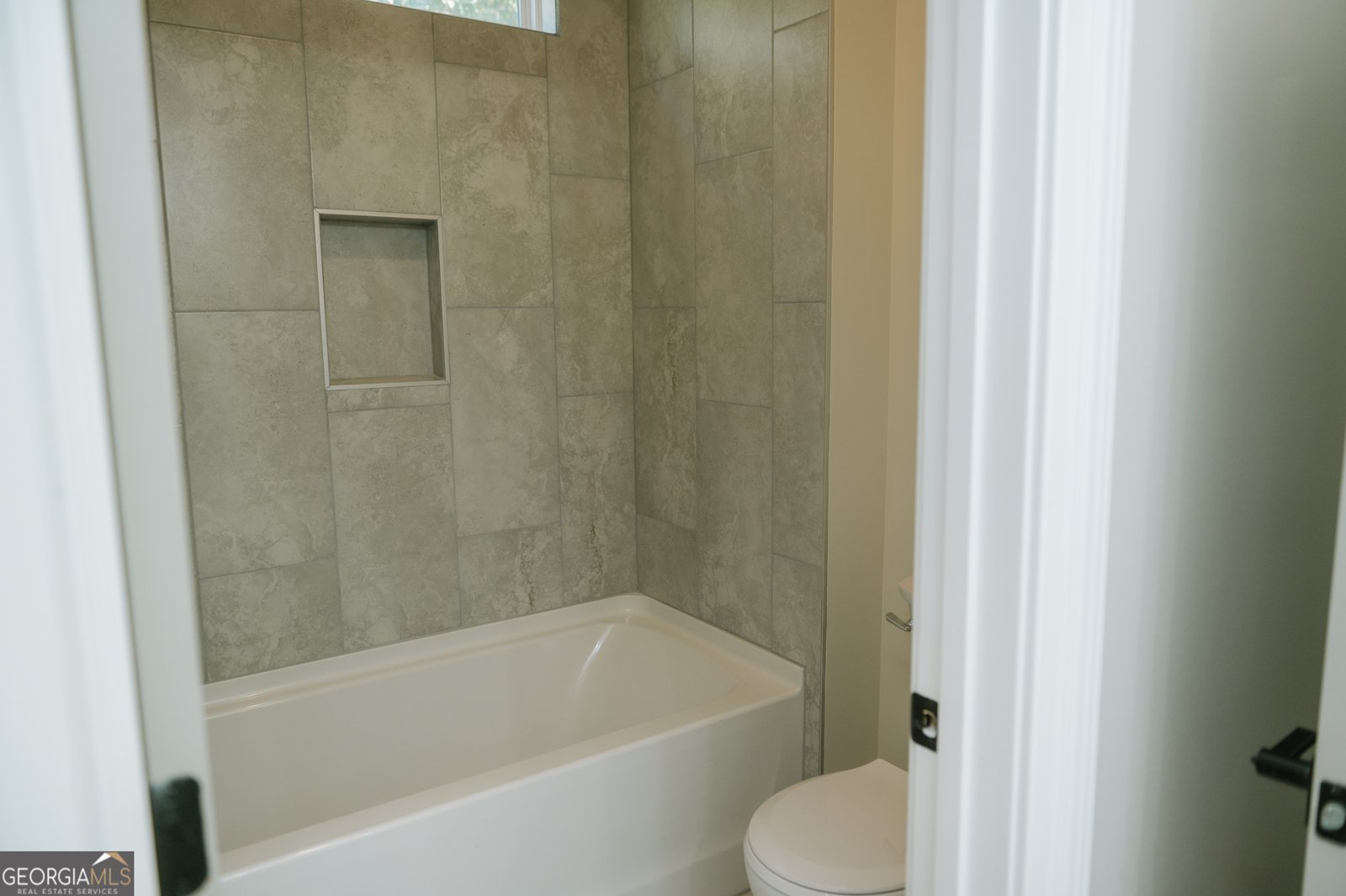 281 Abbington Way Clarkesville - 44