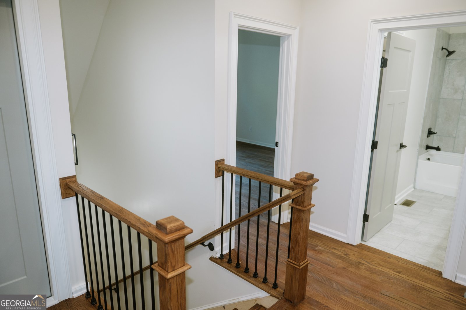 281 Abbington Way Clarkesville - 48