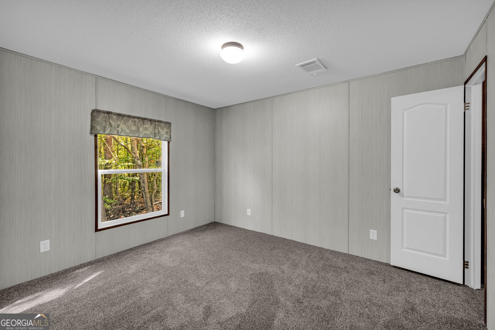 596 Pinetree Circle Maysville - 19