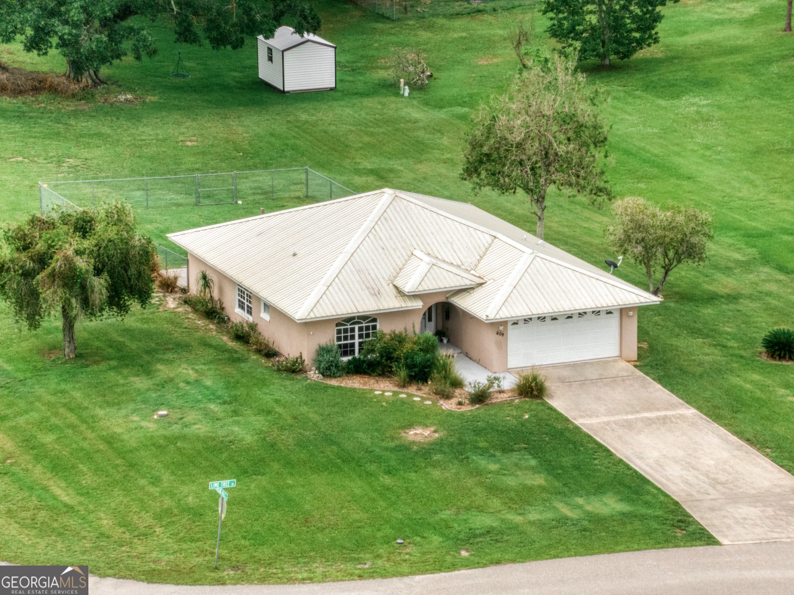 609 Limetree Drive Sebring - 3