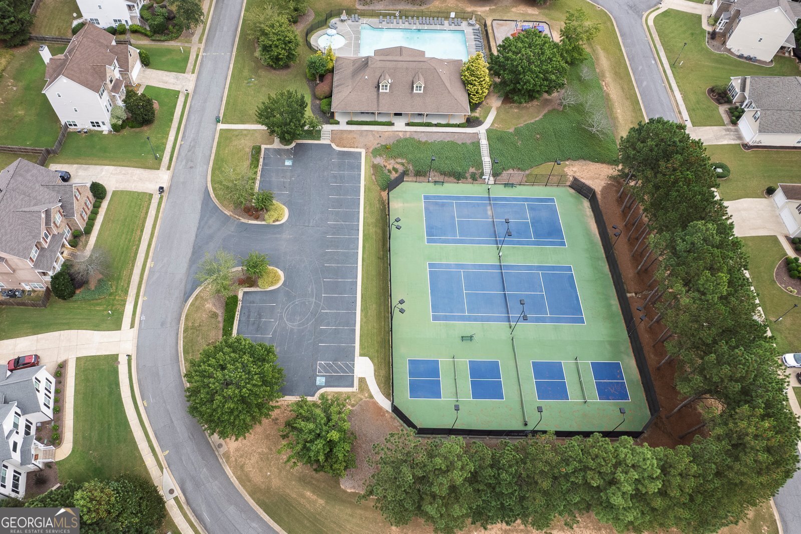 110 Ozark Trail Canton - 52
