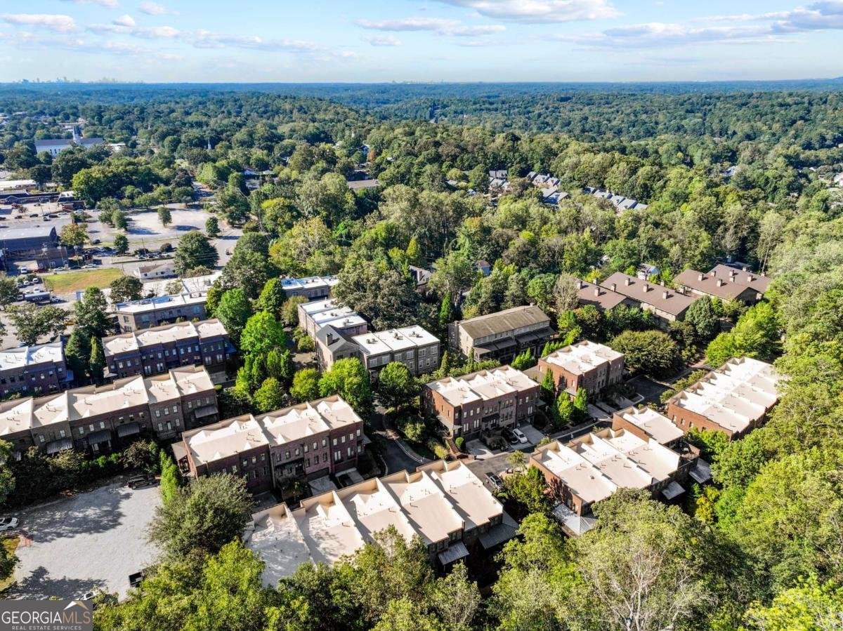 735 Camp Avenue Roswell - 12