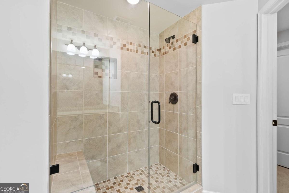 735 Camp Avenue Roswell - 37
