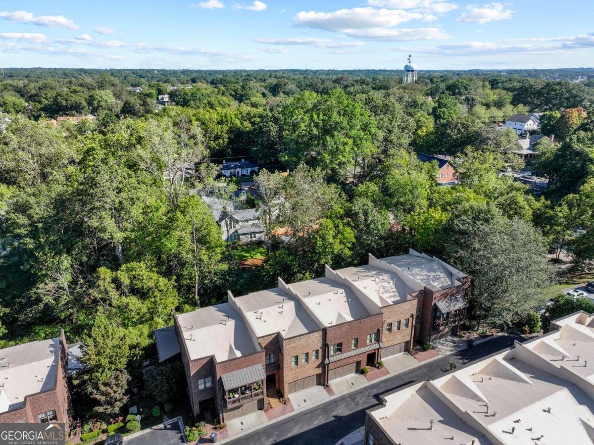 735 Camp Avenue Roswell - 8