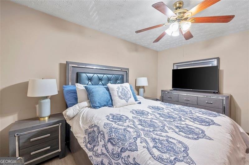 1535 OLDE OAK Drive Lithia Springs - 22
