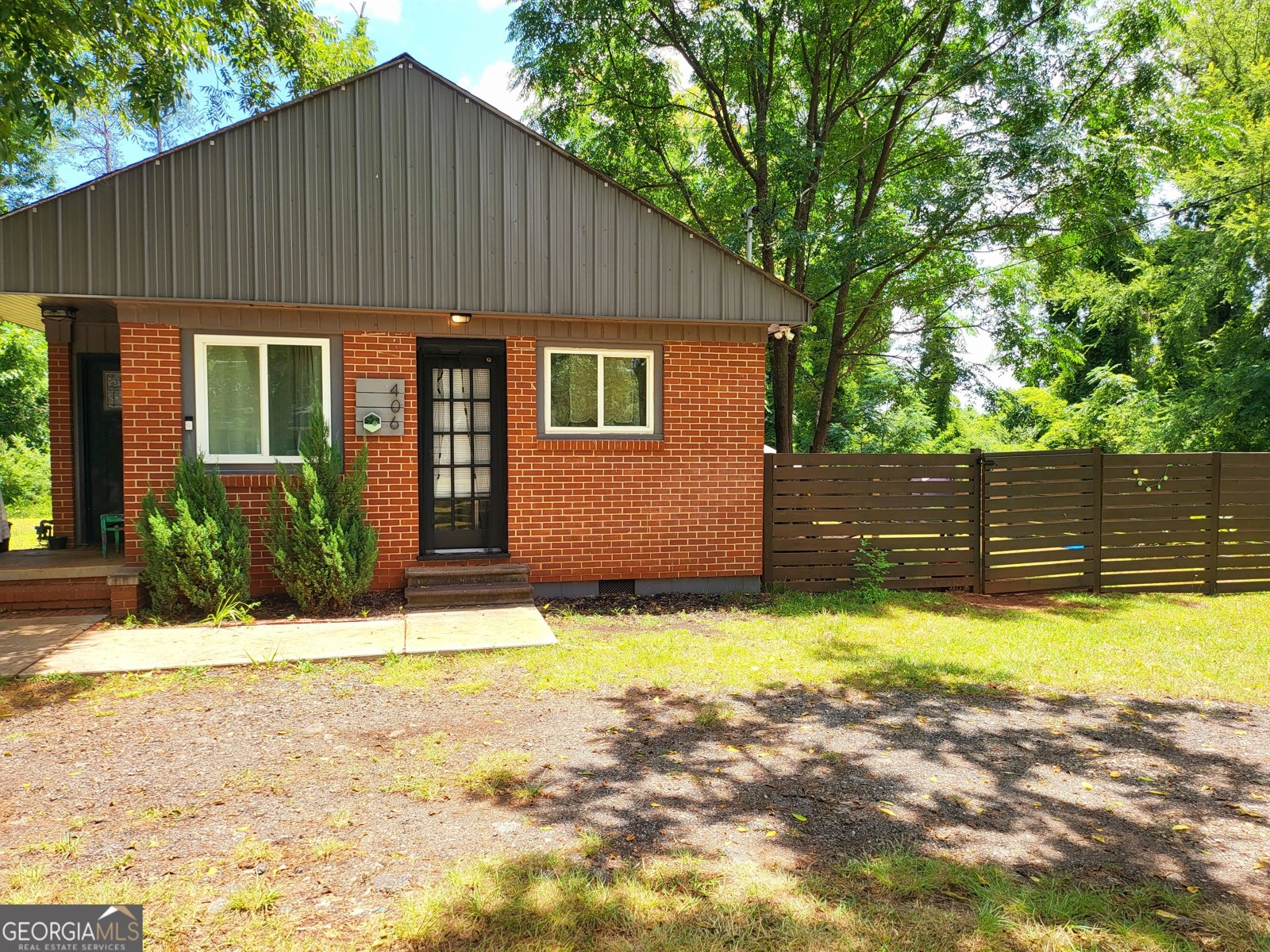 406 Pinelea Road Griffin - 1