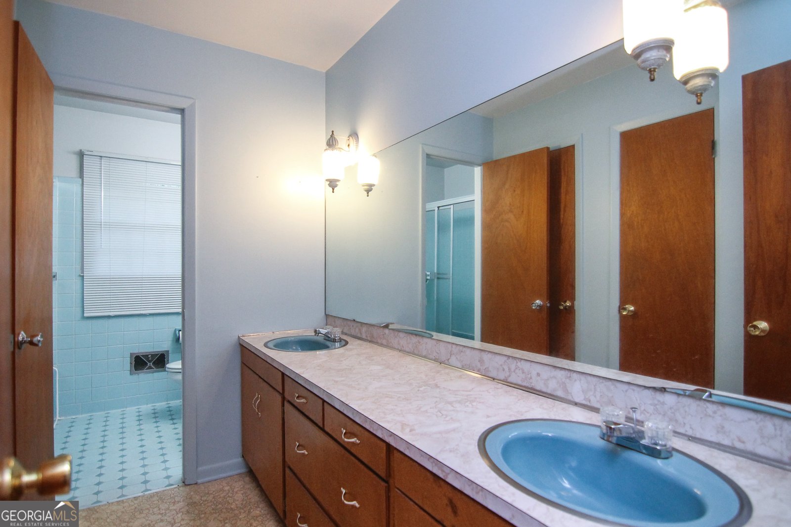 135 Carterwoods Drive Warner Robins - 23