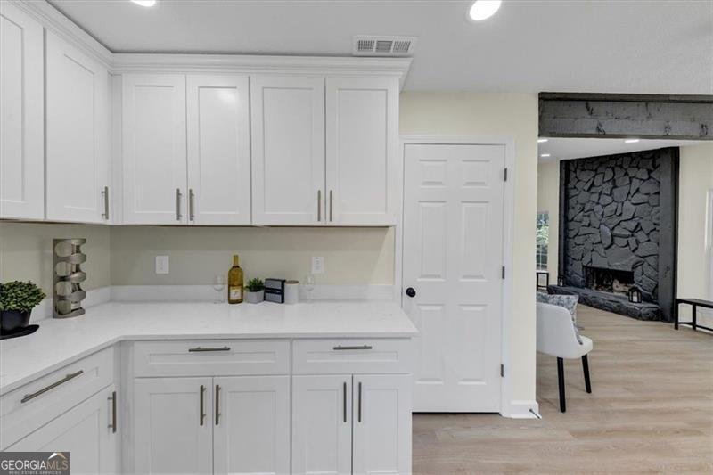 6255 MOZART Riverdale - 14