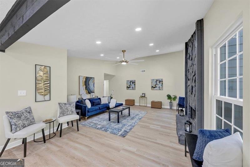 6255 MOZART Riverdale - 7