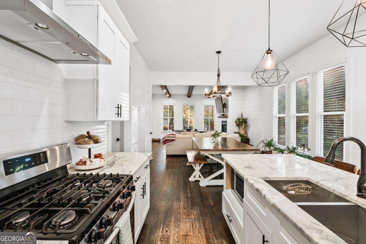 1771 Derry Avenue Atlanta - 10