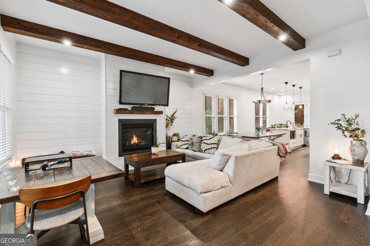 1771 Derry Avenue Atlanta - 2