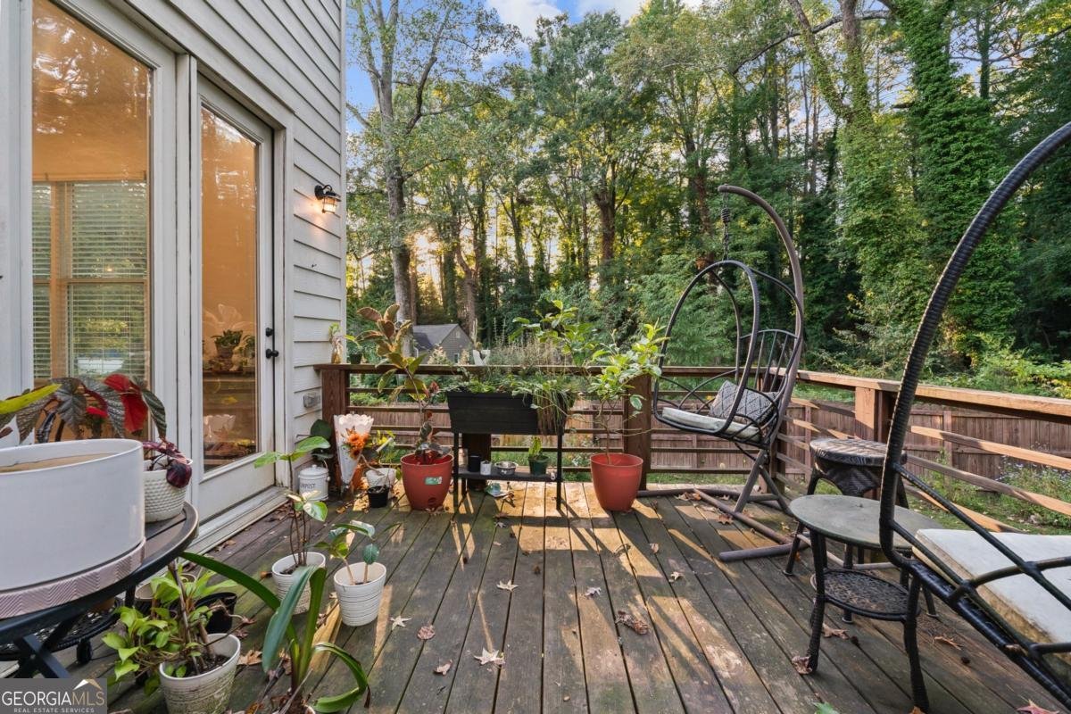 1771 Derry Avenue Atlanta - 24