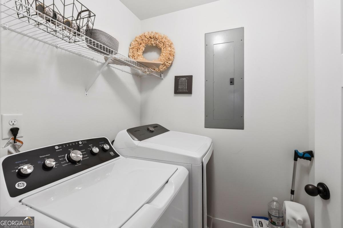 1771 Derry Avenue Atlanta - 36