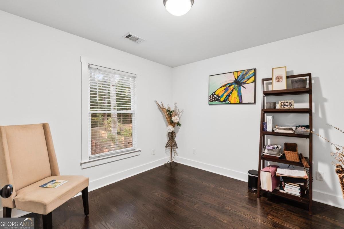 1771 Derry Avenue Atlanta - 37