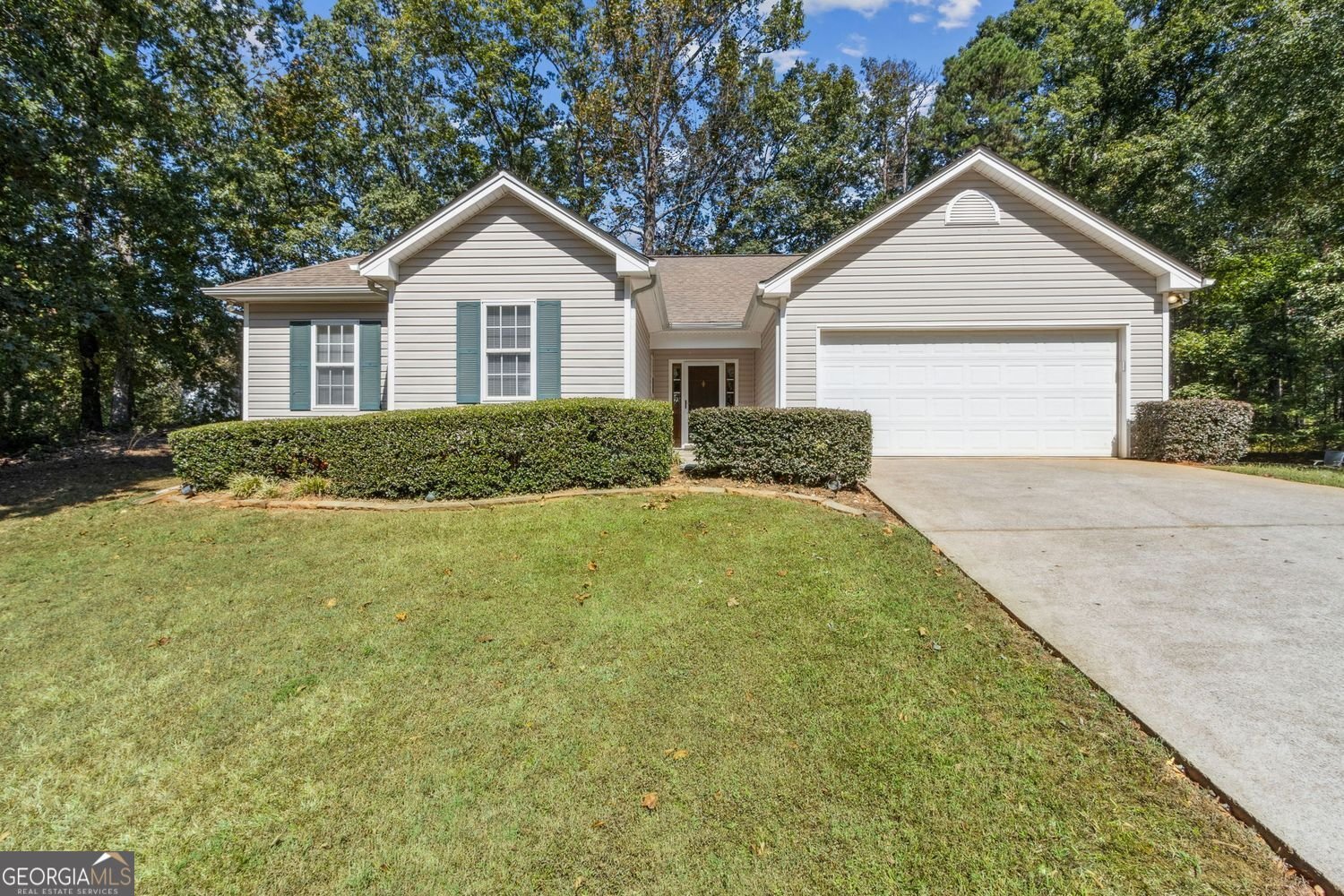 176 Creek View Drive Hoschton - 1