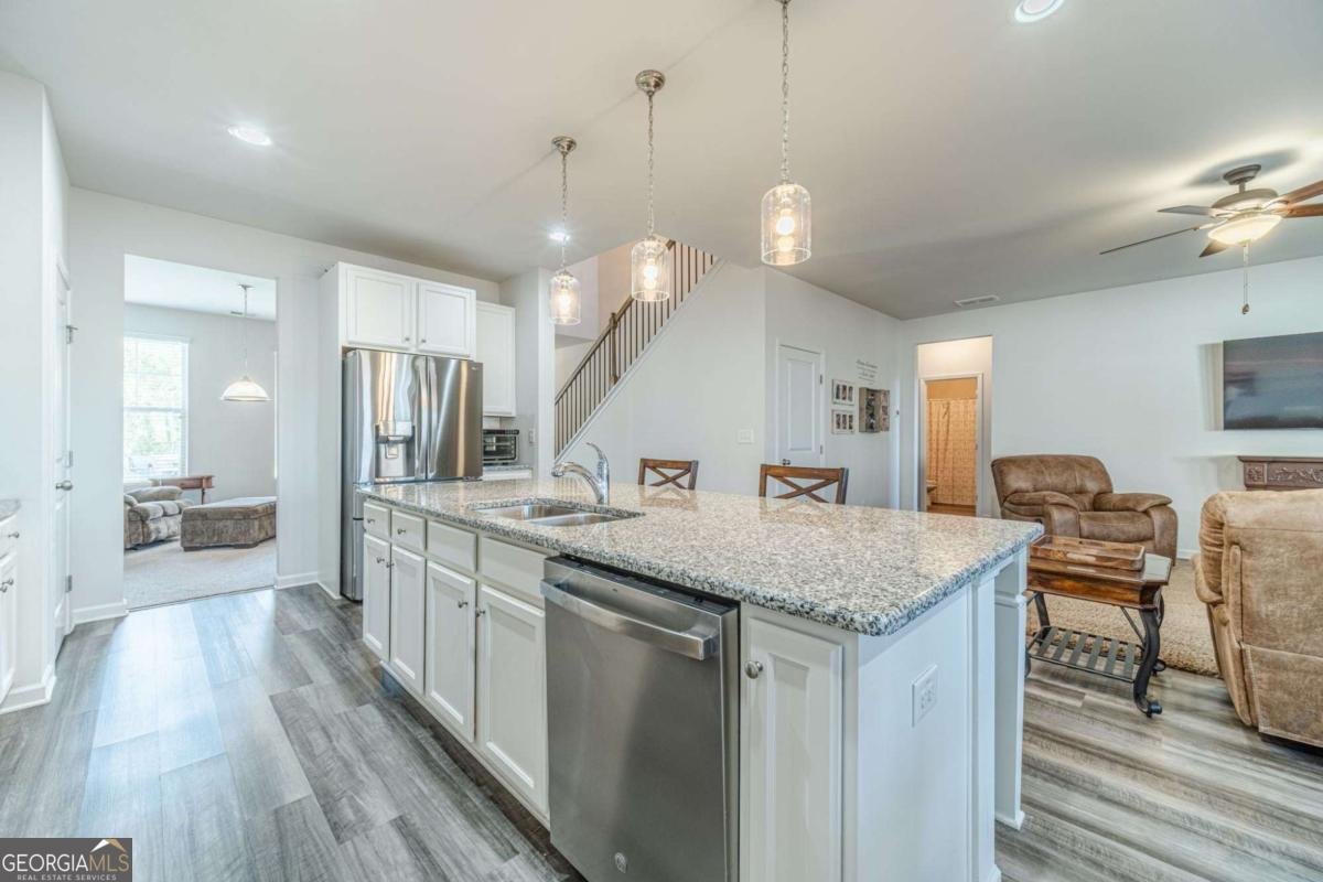 1431 Kaden Lane Braselton - 14