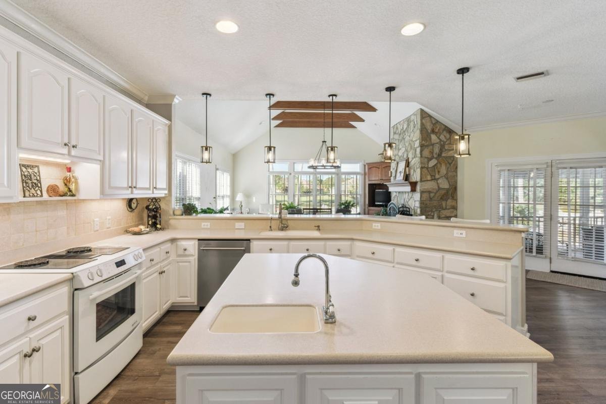 175 Harbor Pointe Drive Brunswick - 10