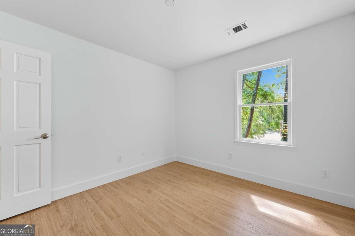 51 Queen Anne Drive Mableton - 1