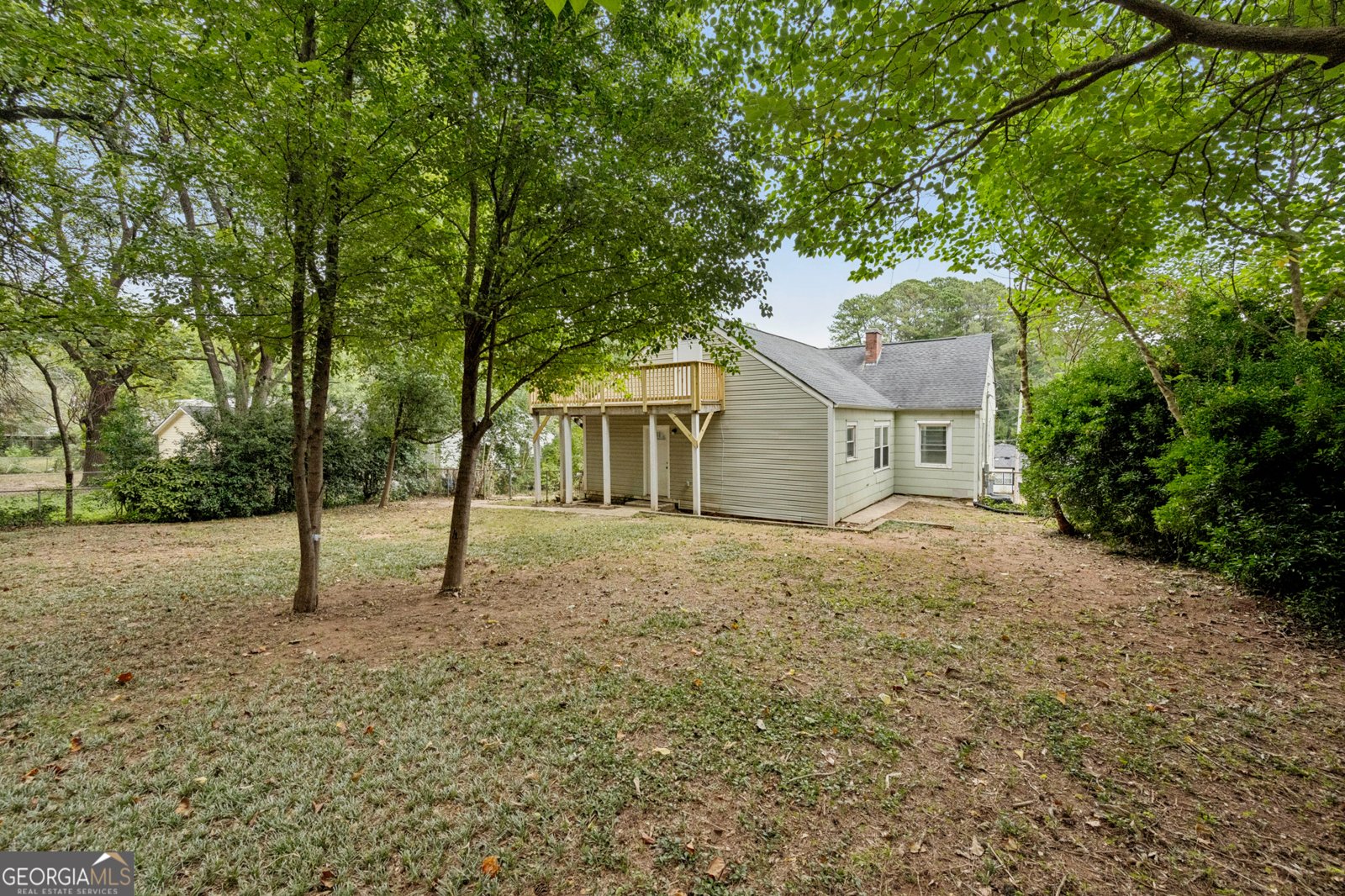 2649 Blount Street East Point - 12