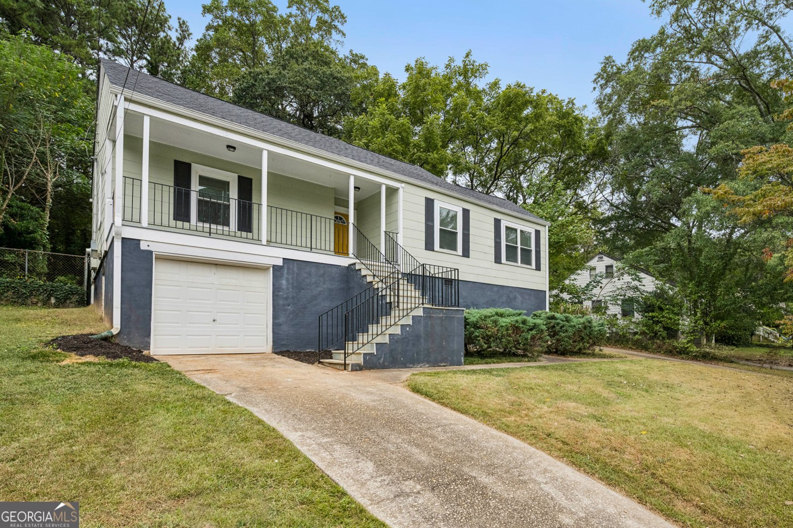 2649 Blount Street East Point - 18