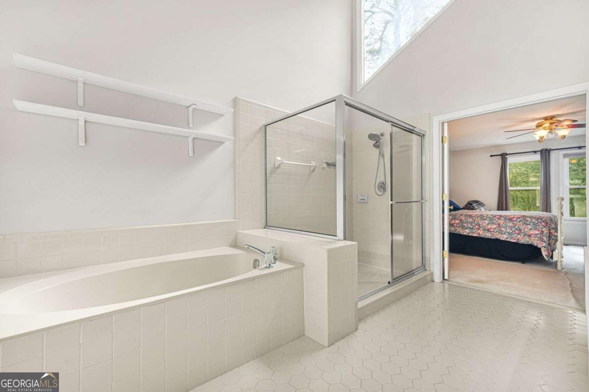 559 Farmbrook Trail Kennesaw - 3