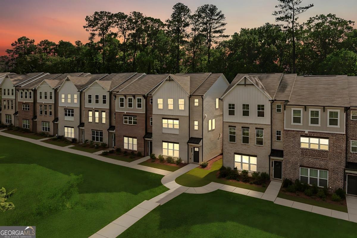 3409 Catalan Alley Decatur - 48