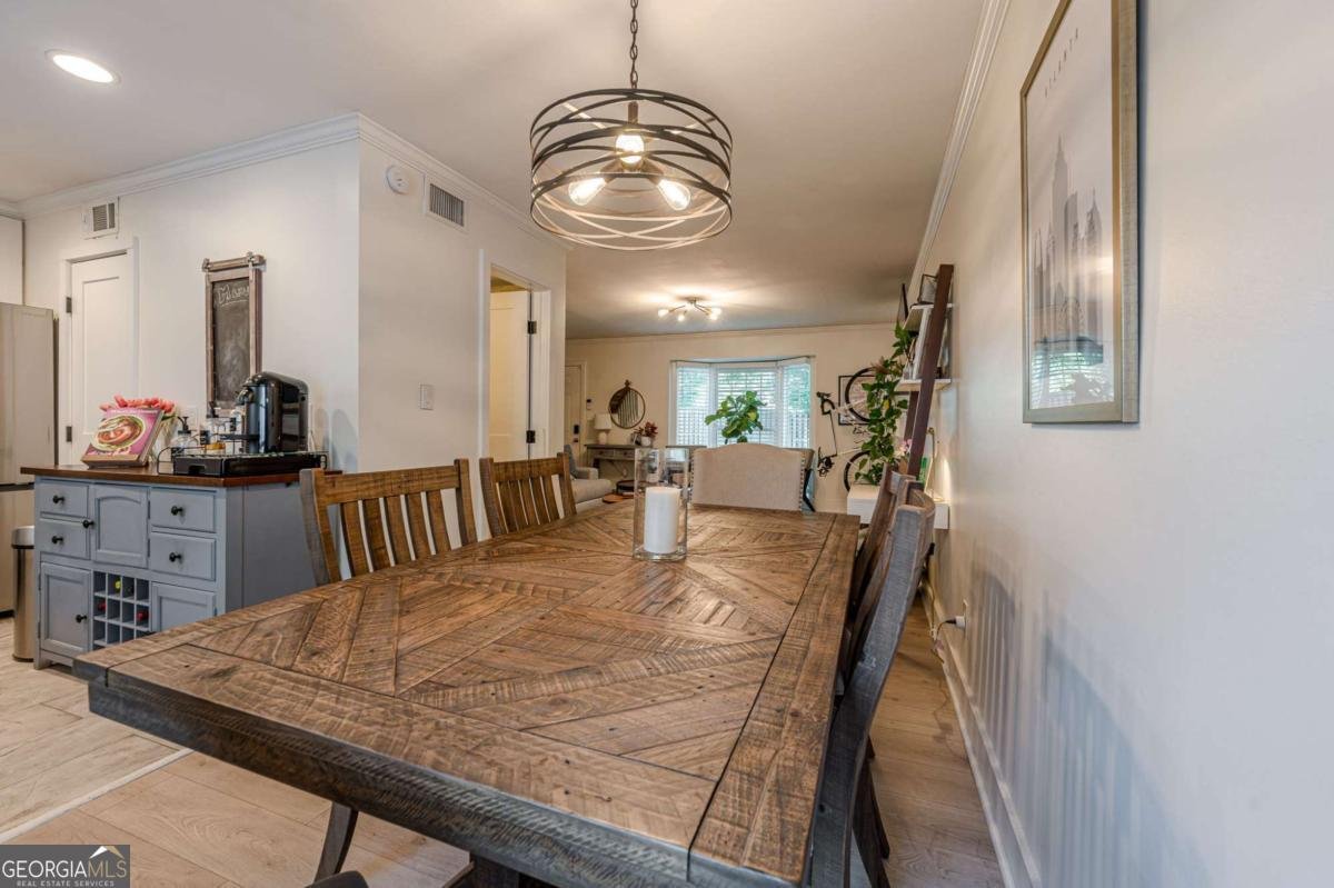 136 Peachtree Memorial Drive Atlanta - 11