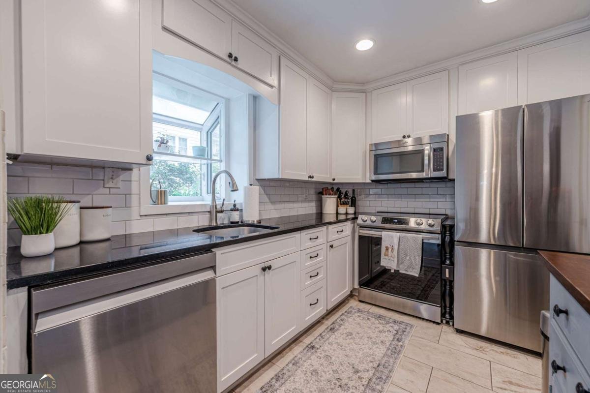 136 Peachtree Memorial Drive Atlanta - 14