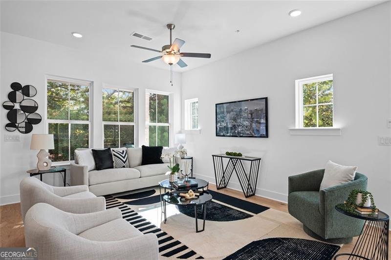 320 WALKER Alpharetta - 13