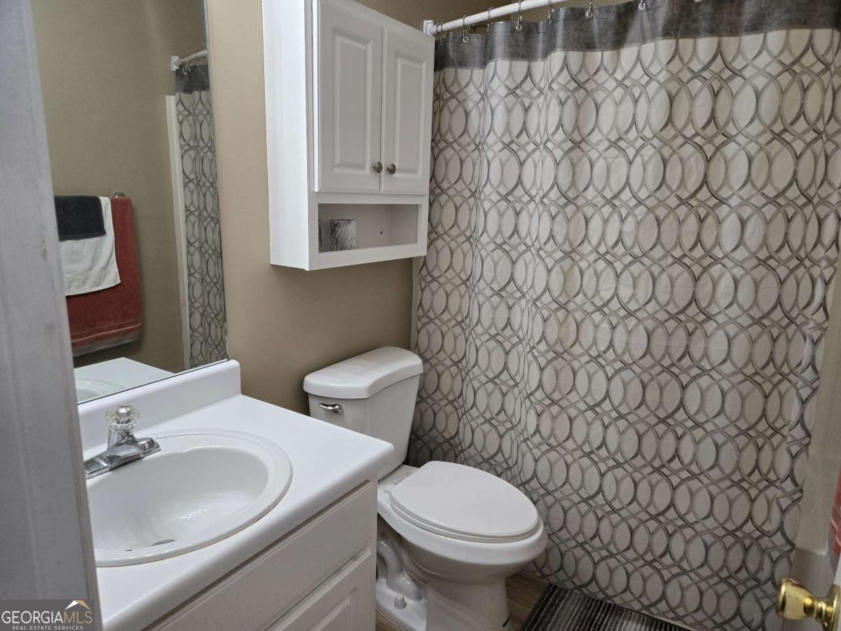 7001 Greenridge Drive Loganville - 31
