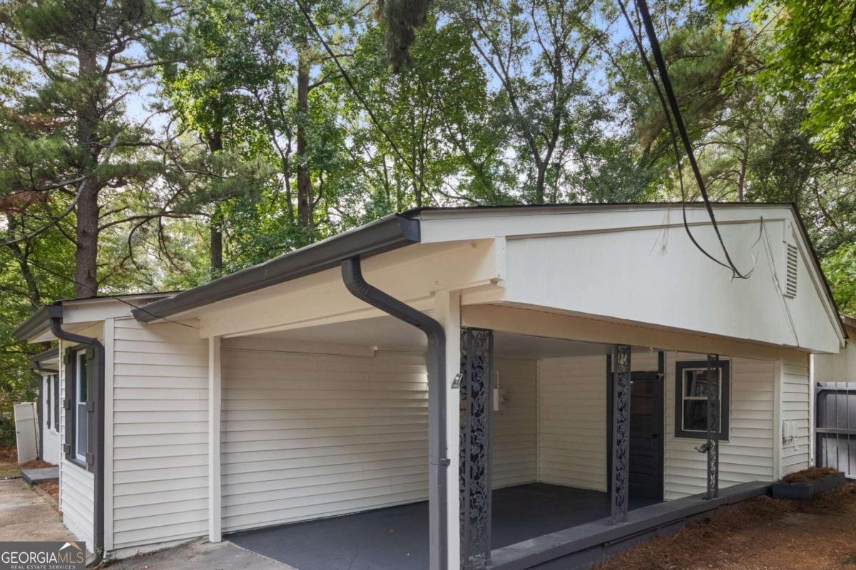 575 San Fernando Drive Smyrna - 19