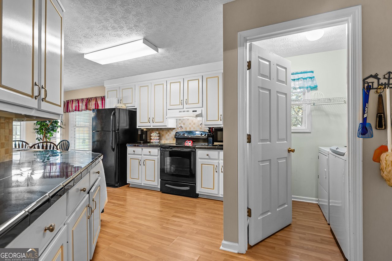 528 Harris Drive Bethlehem - 13