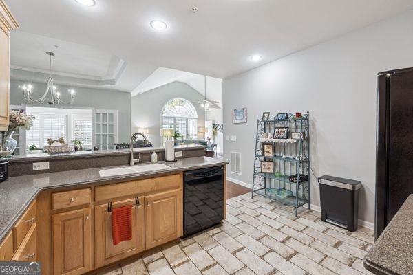 226 HAMES Woodstock - 12